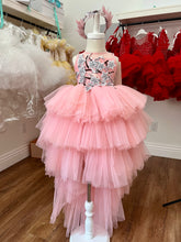 Load image into Gallery viewer, ANABELLA DRESS IN PINK